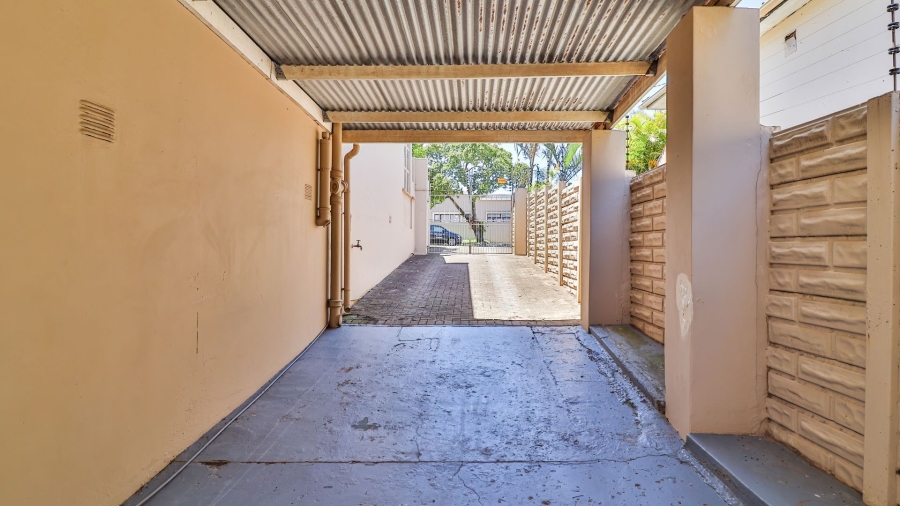 4 Bedroom Property for Sale in Quigney Eastern Cape